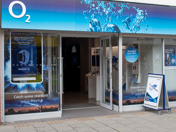 O2 to reopen English stores from June 15