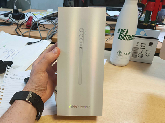 oppo reno 2 box